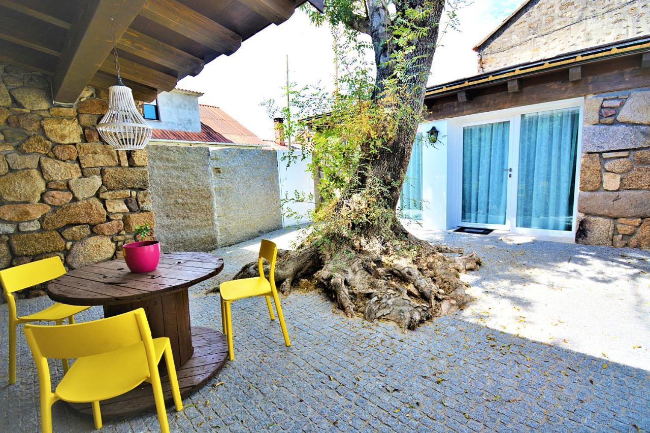 Galihost - Apartamentos Mamuela Ribadumia Exterior foto